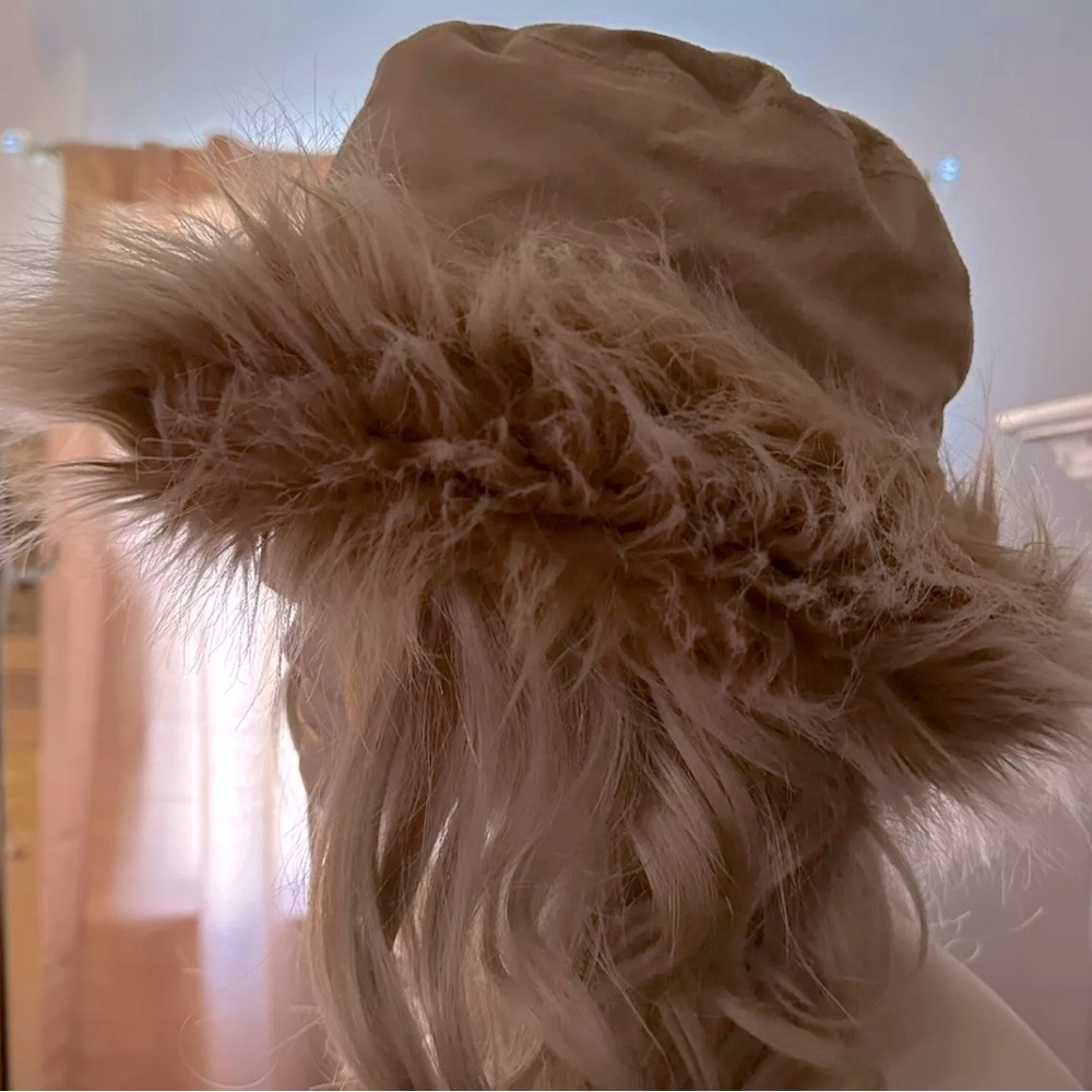 SUEDED LEATHER HAT Fleece Lined. Faux Fur Trim. Unisex. Nomad Inuit Warm. - Picture 2 of 7